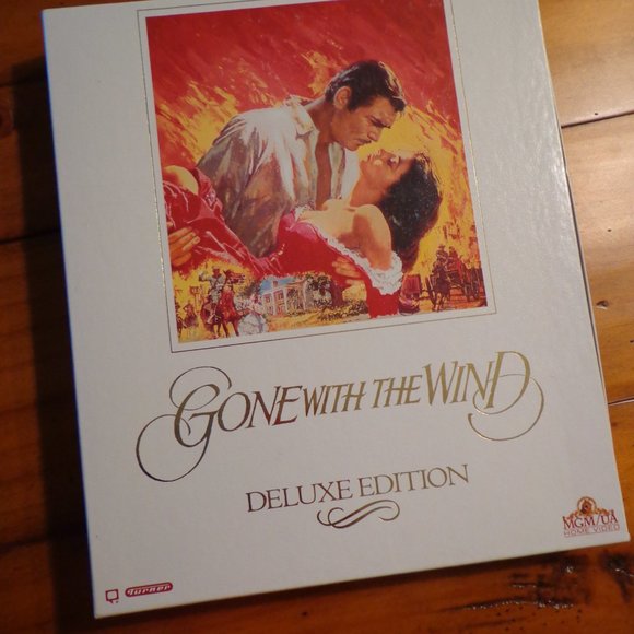 NEW GONE WITH THE WIND DELUXE EDITION VHS BOX SET - Picture 2 of 8